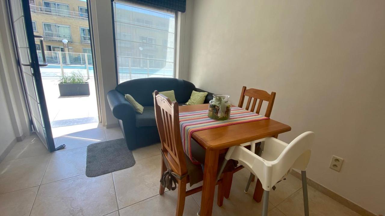 Deluxe Apartment With Shared Pool Остенде Екстериор снимка