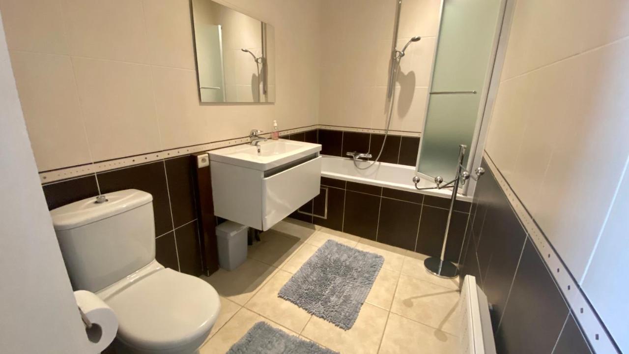 Deluxe Apartment With Shared Pool Остенде Екстериор снимка