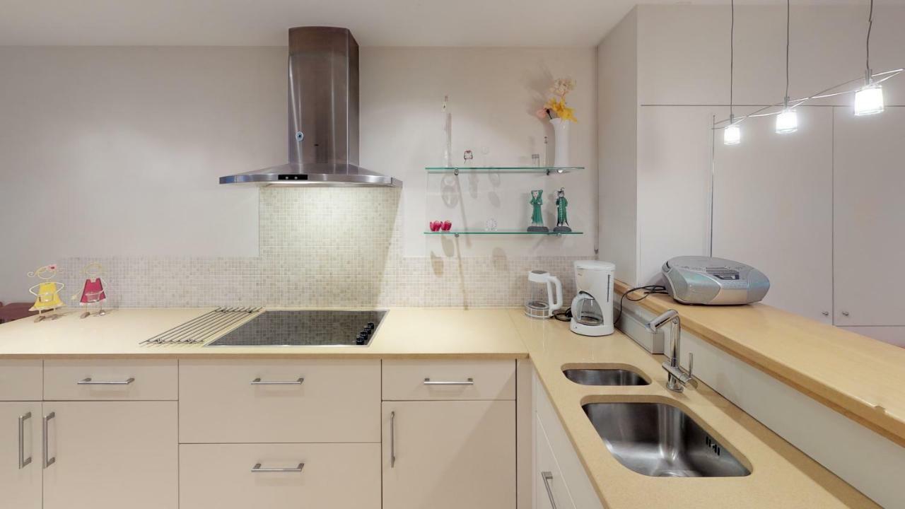 Deluxe Apartment With Shared Pool Остенде Екстериор снимка